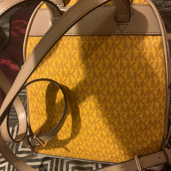 Michael Kors Signature Rhea Backpack - Picture 3 of 10
